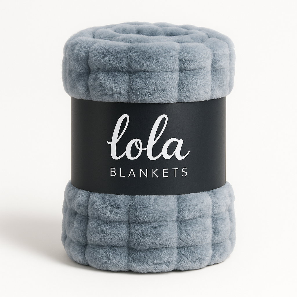 Lola Blankets™