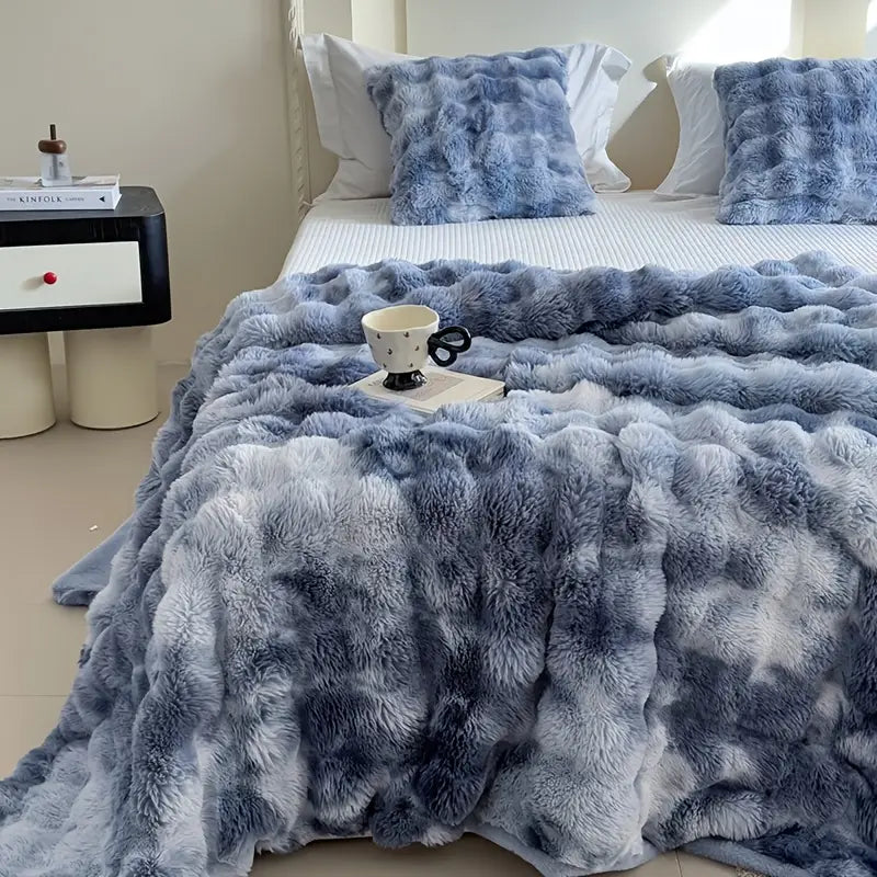 Lola Blankets™