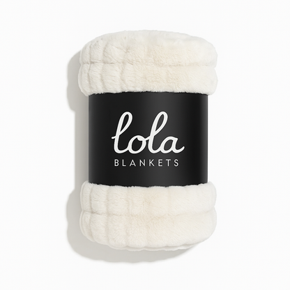 Lola Blankets™