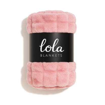 Lola Blankets™